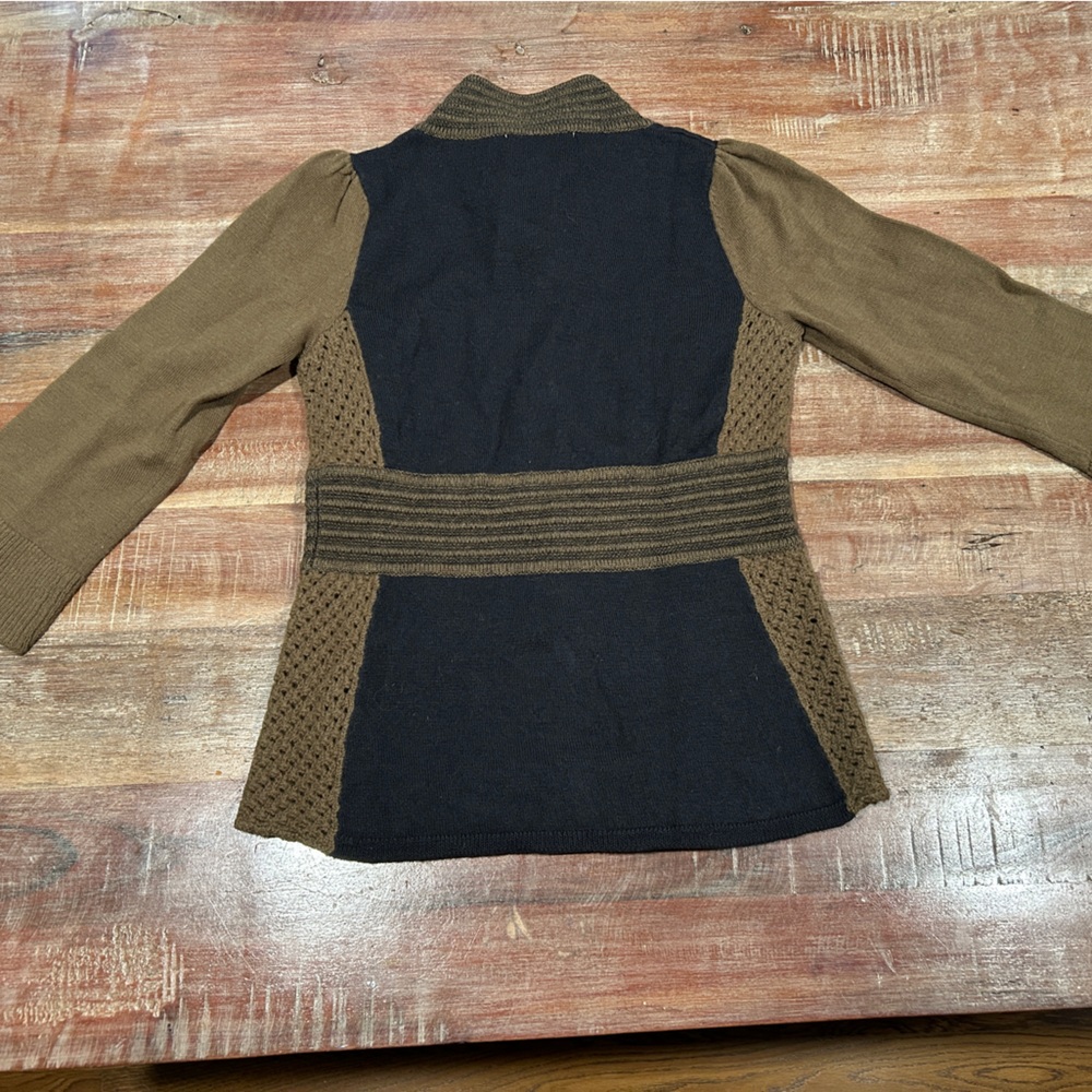 Eclectic mixed-knit cardigan jacket from NOLA indie knitter collective Liamolly - Picture 3 of 8